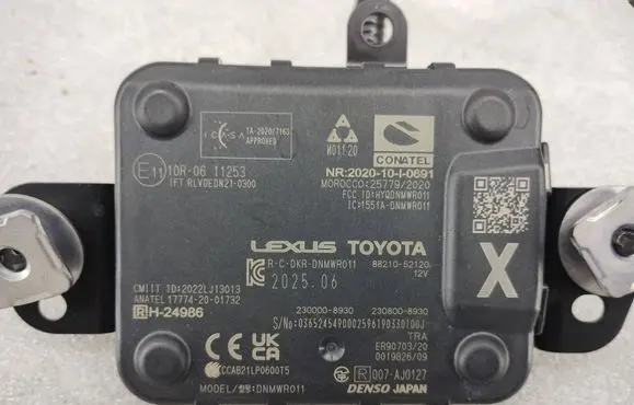 Toyota Yaris XP210 Distronic sensor radar 8821052120 2308008930 2300008930