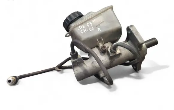 Volvo V70 Master brake cylinder 03350884532 8646006 03350884861