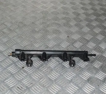 Citroen C3 Fuel main line pipe V7575645