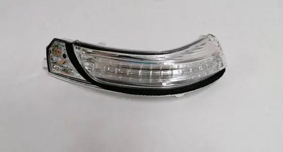 Toyota Avensis T270 Mirror indicator light 8173005070 81730-05070