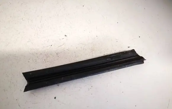 Opel Astra H Other exterior part 93308651