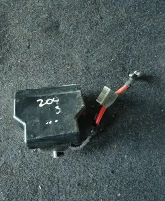 Mercedes-Benz C W204 Battery relay fuse A0035422619
