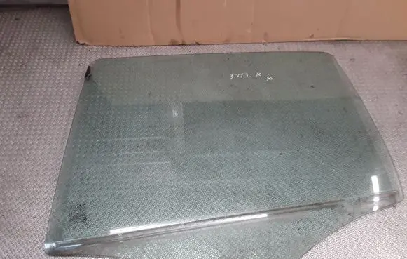 Fiat Idea Rear door window glass