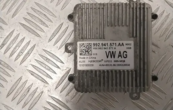 Skoda Superb B8 (3V) Light module LCM 992941571AA