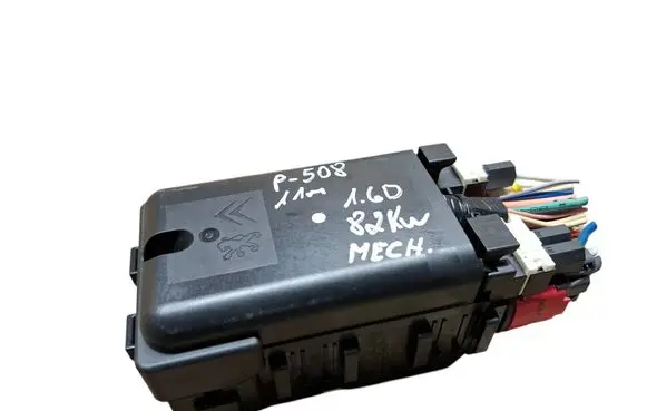 Peugeot 508 Fuse module 9665492680 9638182880