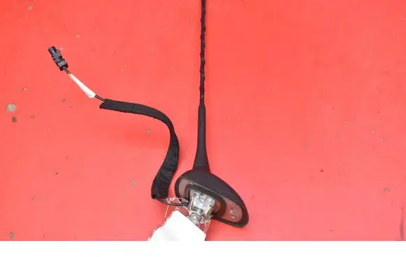 Opel Corsa E Aerial GPS antenna 13484449