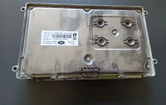 Land Rover Defender Sound amplifier R8A219C164CA 5AD311F36