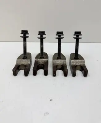 Volvo XC60 Fuel Injector clamp holder 