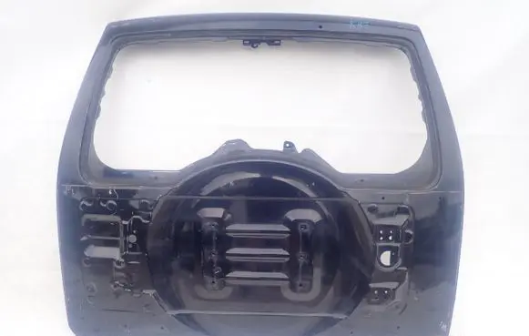 Mitsubishi Pajero Tailgate/trunk/boot lid