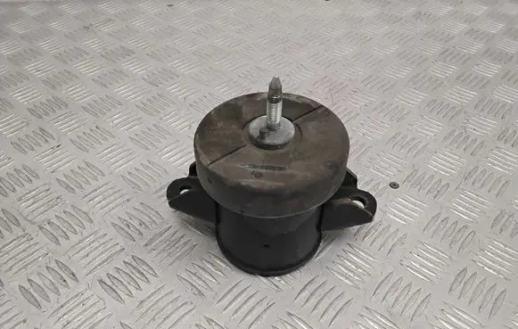 Nissan Leaf II (ZE1) Engine mount bracket AVA8959