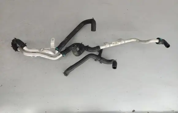 Land Rover Discovery 5 Engine coolant pipe/hose HPLA18C553GB CPLA18N252AC CPLA18B402CD