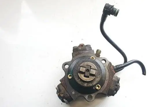Hyundai Santa Fe Fuel injection high pressure pump 0445010038 3310027000