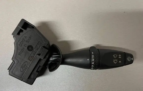 Ford Fiesta Wiper control stalk 1S7T17A553DD