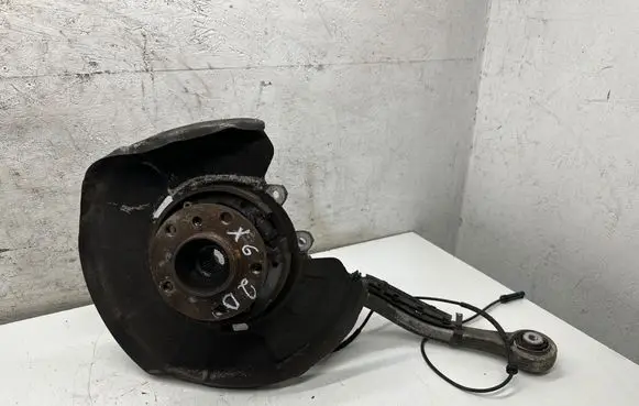 BMW X6 M Rear wheel hub 6770984