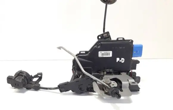 Audi A8 S8 D3 4E Front door lock 4E2837016