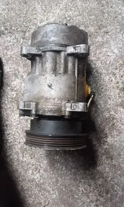 Renault Scenic I Air conditioning (A/C) compressor (pump) SD7VAA