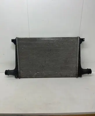Audi Q7 4M Intercooler radiator 4M0145805G ED668005 4M0094