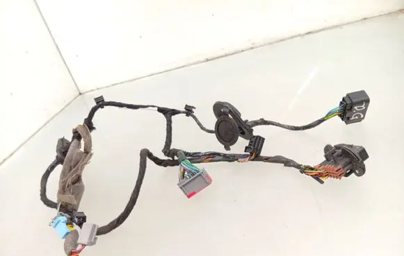 Volvo V70 Rear door wiring loom