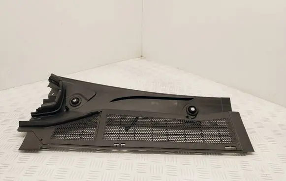 Peugeot 308 Wiper trim 9831551280 117589A0 9834934080