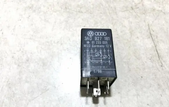 Volkswagen Golf IV Other relay 3a0927181 61233005