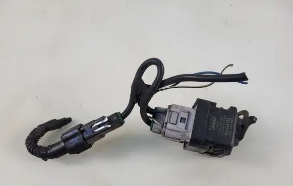 Toyota Auris 150 Glow plug pre-heat relay 28610-67010