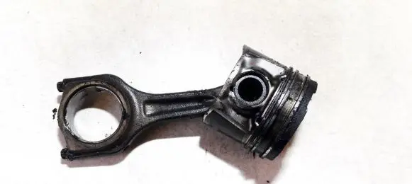Piston with connecting rod