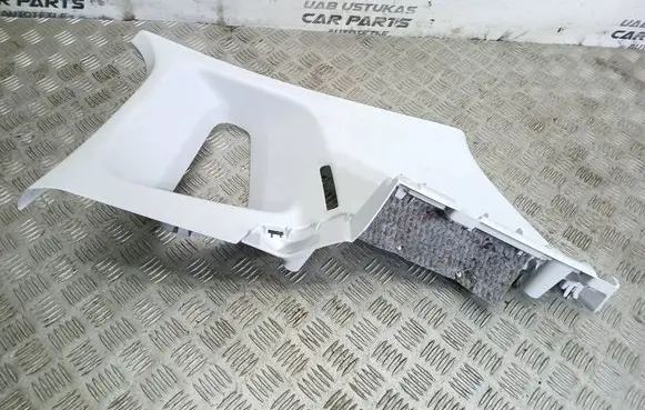 Peugeot 2008 I (C) pillar trim 9677215477