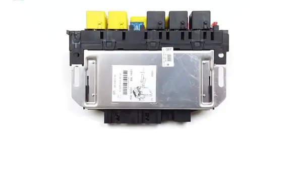Mercedes-Benz S W220 Fuse module 05045114 A0295450432