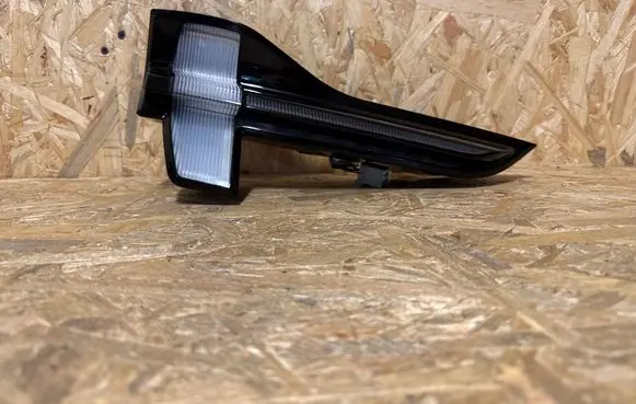 Ford Mustang Mach-E Tailgate rear/tail lights 002225800C
