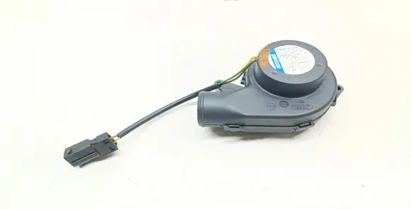 BMW 3 E90 E91 Engine control unit/module fan 7547141