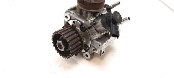 Peugeot 208 Fuel injection high pressure pump 0445010516 9688499680