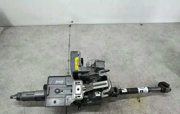 Ford Fiesta Steering wheel axle 8V513C529JN