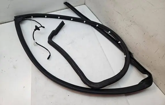Volkswagen ID. Buzz Rubber seal sliding door (on door) 1T3843785D A0002822 3024995