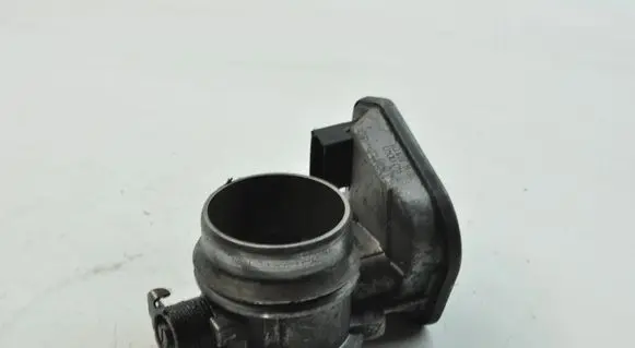 BMW 3 E92 E93 Throttle valve 7804373