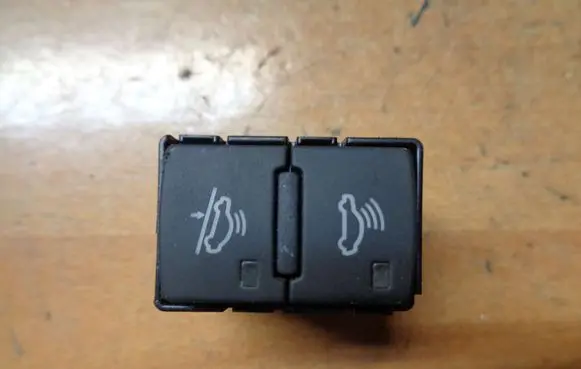 Audi A3 S3 8P Alarm switch 4F0962109