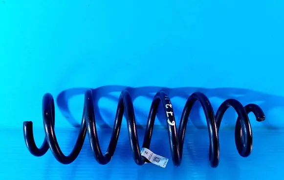 Tesla Model 3 Front coil spring 104437903F