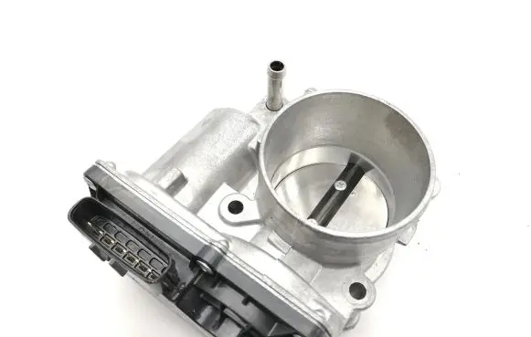 Toyota C-HR I Throttle valve 220300T110
