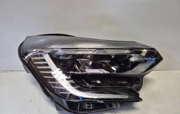 Renault Captur II Headlight/headlamp 260108850R.BSP