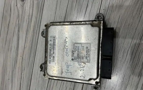 Jeep Compass Engine control unit/module ECU 28218730