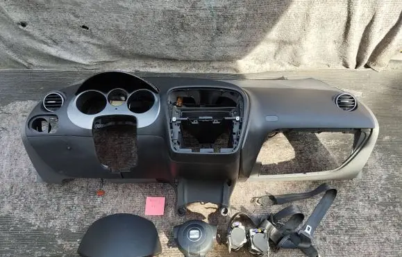 Seat Toledo III (5P) Dashboard 5P0857067
