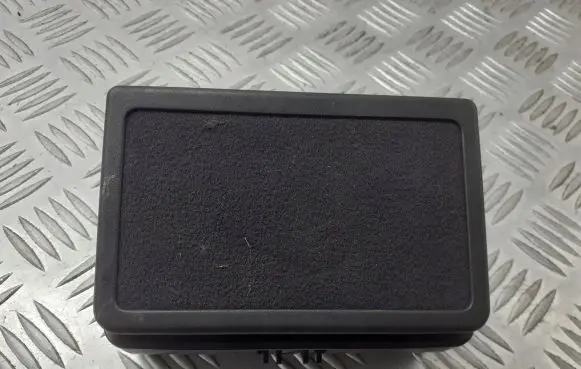 Mercedes-Benz E W210 Rear door ashtray 