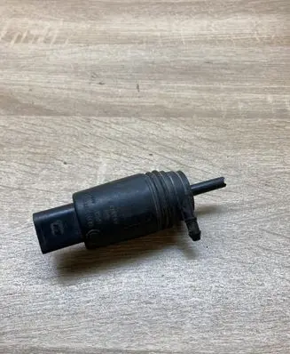 Windscreen/windshield washer pump