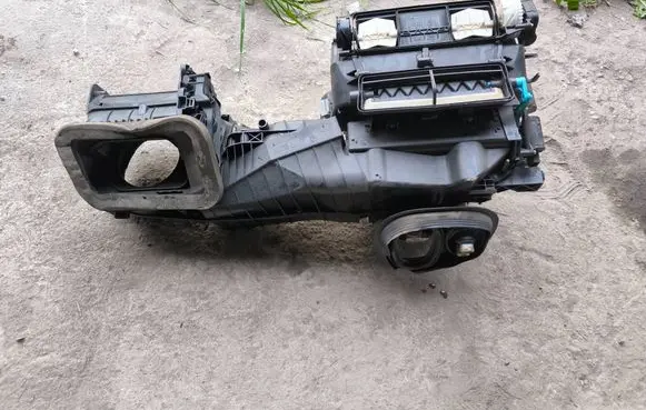 Volkswagen Golf V Interior heater climate box assembly 1K1820003CD 0912030506