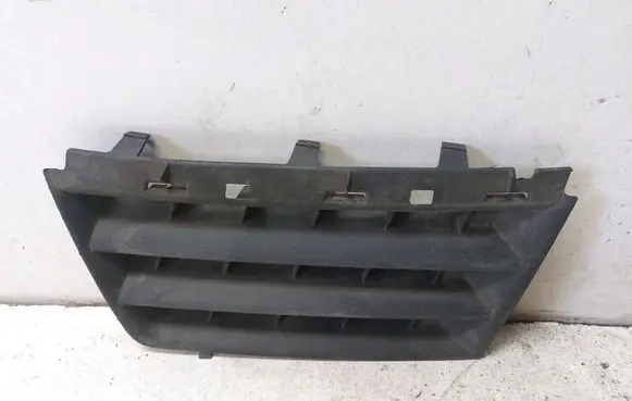 Renault Scenic II - Grand scenic II Front bumper lower grill 8200140329