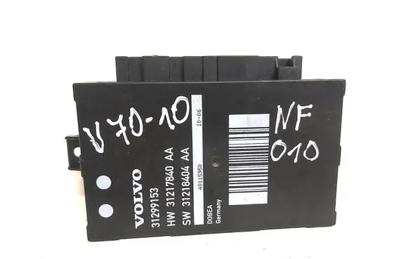 Volvo V70 Tailgate/trunk control unit/module 31299153