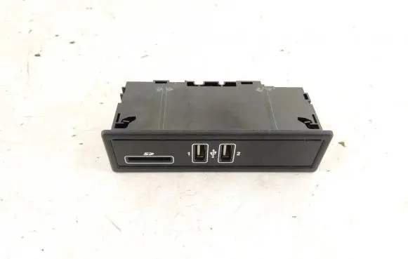 Mercedes-Benz C W205 MMI control unit 2058200526 A2058200526