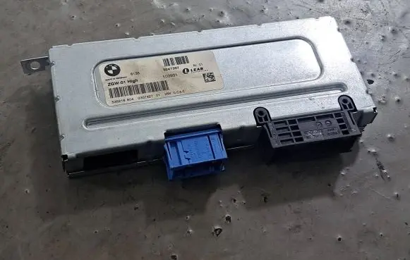 BMW 7 F01 F02 F03 F04 Gateway control module 9247397 0307427 103931