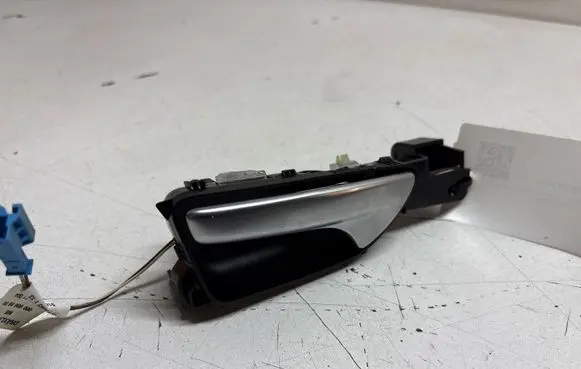 Mercedes-Benz ML W166 Rear door interior handle A1667600561