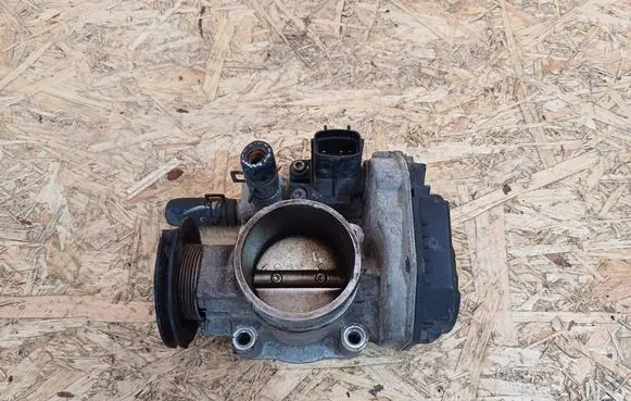 Chevrolet Lacetti Throttle body valve