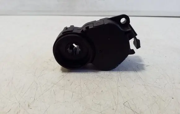 Nissan Leaf I (ZE0) Air flap motor/actuator T1009914P